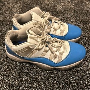 Jordan 11 unc low size 9.5